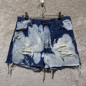 Wrangler Cut Off Bleached Tie‎ Dye Jean Shorts Women's 26 Blue Denim High Rise